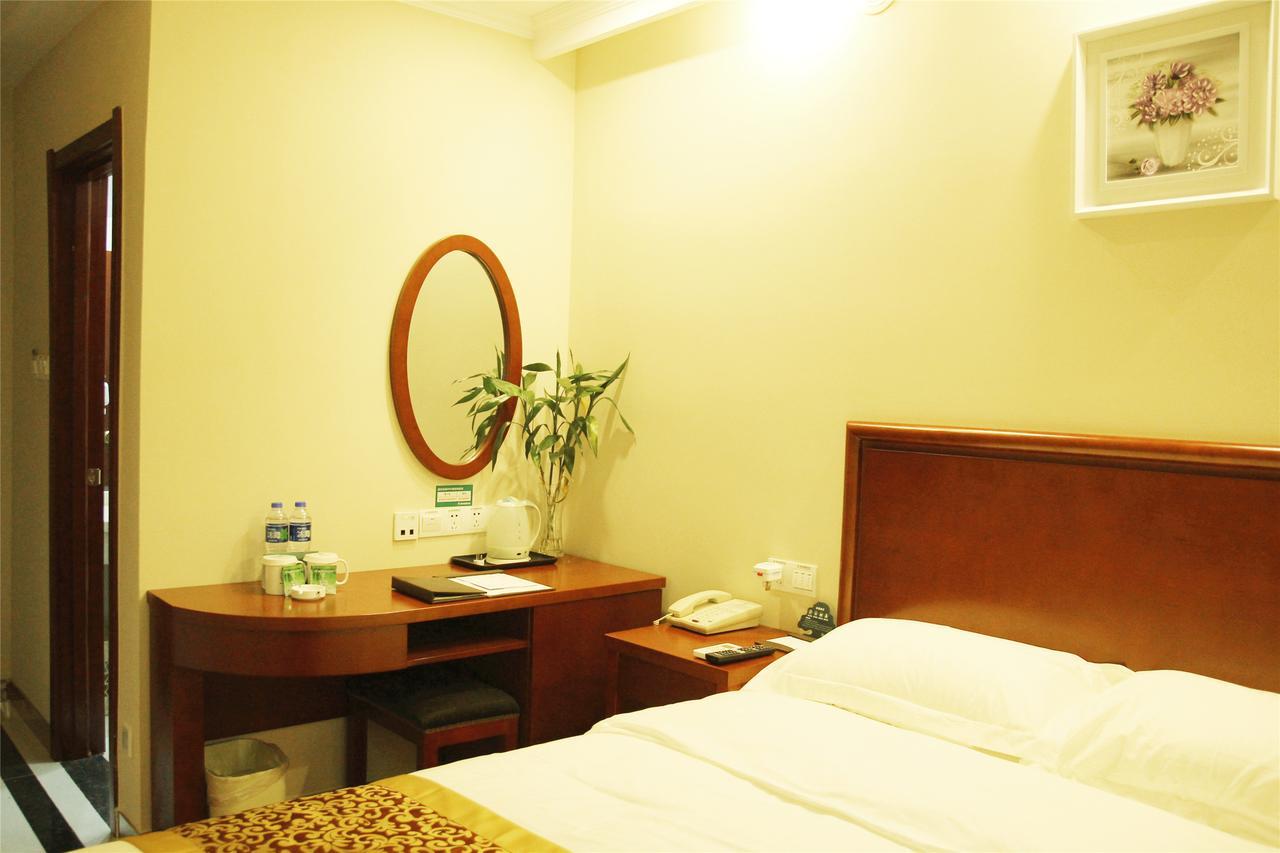 Greentree Inn Tianjin Binshui Avenue Cancer Hospital Express Hotel Esterno foto